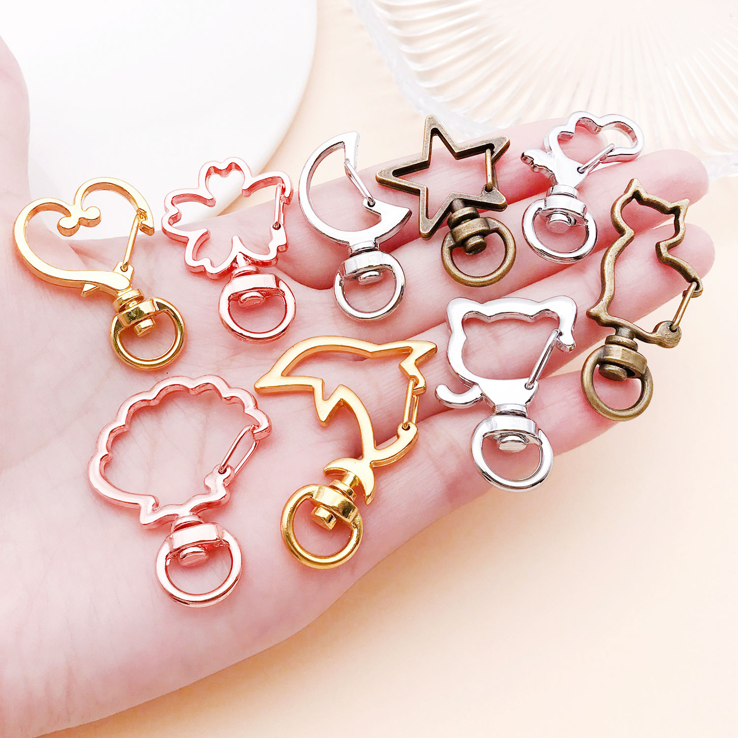 5pcs/lot Heart Star Moon Cat D - Pet Supplies Direct review and price